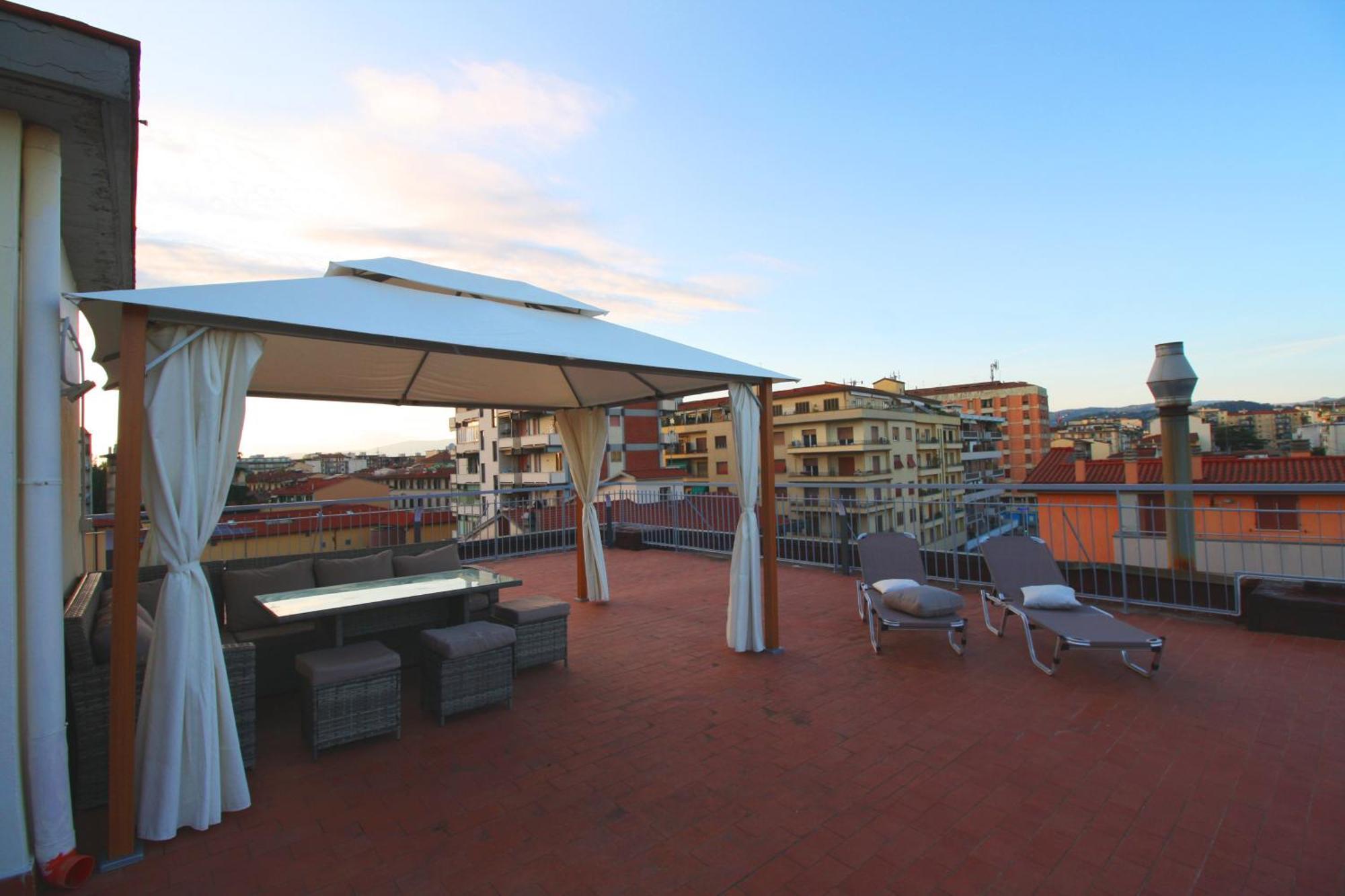Appartamento Alice House With Amazing Terrace Firenze Esterno foto